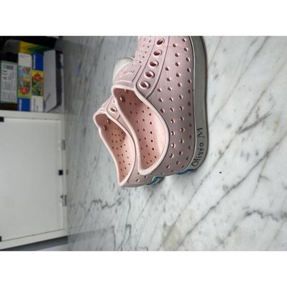 Native toddler girls shoe size 7 pink - Picture 2 of 6